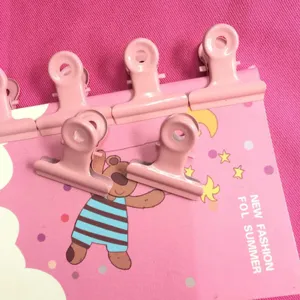 Rosa Metall Binderklammern süße kleine Büroklammern 3cm Schreibwaren für Notizen und Snacks.