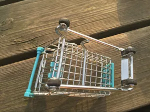 Mini winkelwagen bureau opbergmand metalen trolley organizer voor huisdecoratie.