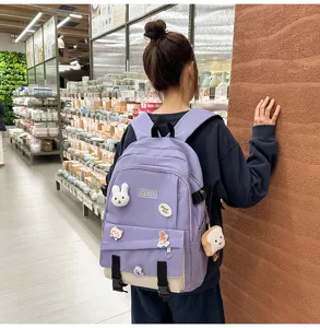 Sac à dos violet lavande de grande capacité avec écussons d'animaux mignons et charme toast.
