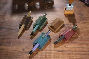Étui à stylo en cuir vintage fait main, porte-stylo simple en cuir de vache rétro pour carnet.