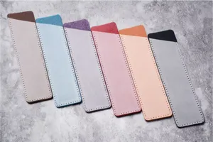 Détail d'étui en cuir pour stylo-plume, pochette de protection vintage, multicolore.