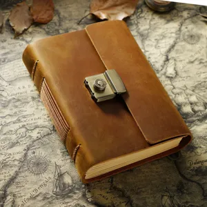 Vintage Leder Tagebuch Notizbuch mit Zahlenschloss, handgemachtes Rindsleder Geschenk.