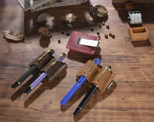 Handgefertigter Echtleder Doppel-Stifthalter und Notizbuch Stiftemappe im Vintage-Stil Leder.