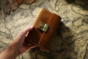 Vintage Leder Notizbuch mit Zahlenschloss handgemachte Tagebuch aus echtem Rindsleder