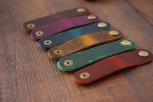 Organisateur de câble en cuir véritable enrouleur multicolore pour écouteurs et chargeur