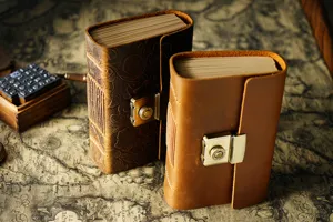 Vintage Leder Notizbuch mit Zahlenschloss, handgemachtes Rindsleder Tagebuch Skizzenbuch.