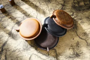Handgemachtes echtes Leder Mini-Maßband, vintage Rindsleder runder Taschen-Messbeutel.