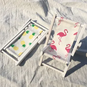 Miniatur Holz Strandstuhl Handyhalter mit süßem Flamingo und Ananas Muster Tisch Deko.