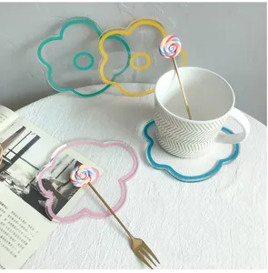 Acrylic flower shape coaster transparent aesthetic cup mat cute home desktop decor detail
