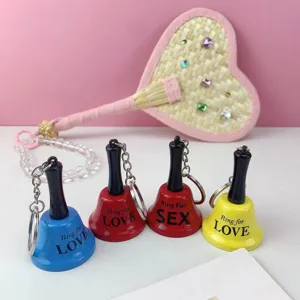 Mini llavero de campana de mano, divertidos llaveros de campana de metal para bolsos.