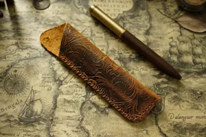 Vintage embossed genuine leather pen sleeve handmade protective case for fountain pens and tools.
