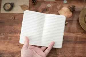 Petit carnet de voyage ligné, recharge de papier classique pour journal intime et agenda.