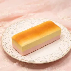 Slow rebound cheese bar squishy toy, soft caramel cream decompression stress relief toy detail.