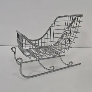 Mini verguld metaal kerst slee mand, decoratieve vakantie draad display ornament.
