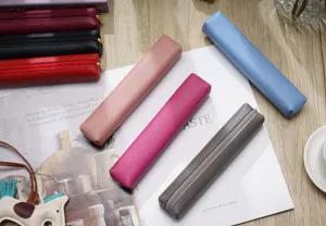 Mini astuccio in pelle carino colori caramella borsa di cancelleria per studenti e bambini.