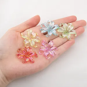 Cuentas de flores de iris de plástico de colores iridiscentes para joyería