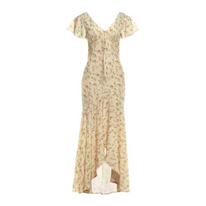 Exquisite floral print midi dress featuring a V-neck, delicate short sleeves and slim fit.