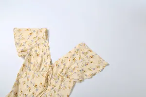Floral print V-neck dress detail, short ruffle sleeves and cute lace-up front design.