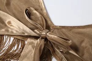Βελούδινο halter κρόσσια crop top σέξι εξώπλατο κορδόνι αμάνικο γιλέκο λεπτομέρεια