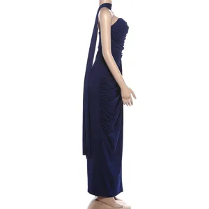 Elegantes dunkelblaues Abendkleid mit Halfter und gerafftem Bodycon-Design für Damen.