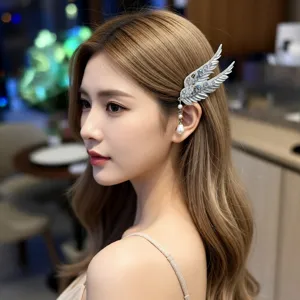 Luxury Alloy Angel Wings Hair Clip Elegant Rhinestone Inlaid Hairpins With Tassel Artificial Pearl Hair Accessories For Women Banquet