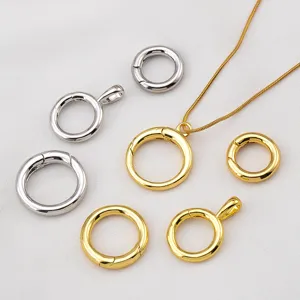 Vari fermagli ad anello a molla oro e argento per gioielli fai-da-te e per collane