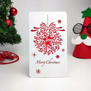 Tarjeta de felicitación navideña troquelada con diseño rojo de Joy y Merry Christmas