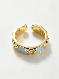 Exquisiter goldener Offener Ring mit hellblauem Emaille und funkelnden Zirkonherzen für Damen.