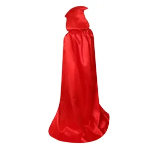 Lange rote Satin-Kapuzenumhang mit glänzendem Finish für Halloween-Cosplay-Kostüm
