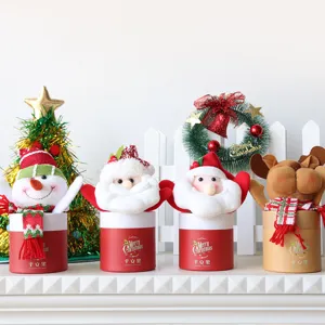 Weihnachts-Geschenkboxen mit Plüsch-Nikolaus, Schneemann und Rentier-Verzierungen