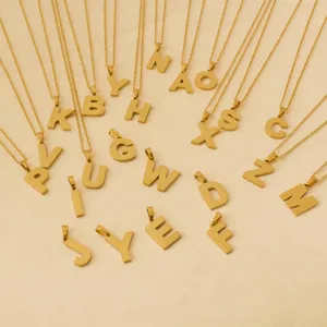 Goldener Edelstahl Alphabet Buchstaben Anhänger Halsketten elegantes minimalistisches Set