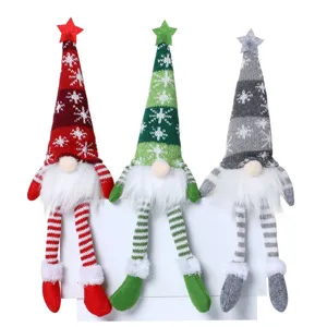 Set van drie kerstkabouter pluche poppen met gestreepte mutsen en sterren decoratie