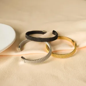 Bracciale Aperto in Maglia di Acciaio Inossidabile Minimalista per Donna Argento Nero Oro Placcato Gioielli di Moda Regalo