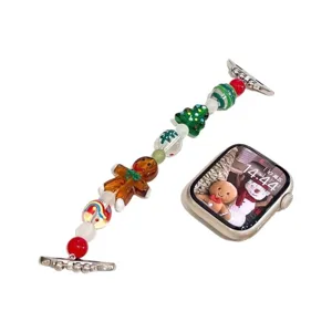 Festliches Perlenarmband mit Lebkuchenmann für Apple Watch, Weihnachtsbaum-Design