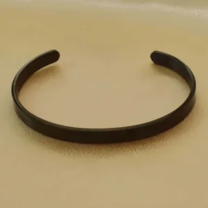 Minimalist Black Stainless Steel C-Shaped Open Cuff Bracelet Fashion Trend Trendy Jewelry