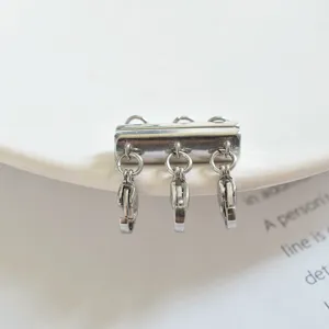 Connettore per chiusura collana magnetica multi-filo in acciaio inossidabile per gioielli.