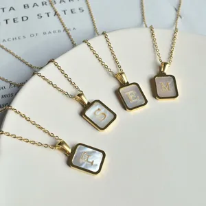 Edelstahl quadratische Muschel Buchstaben Anhänger Halskette Damen Mode Schlüsselbein