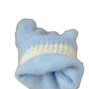 Kids warm fleece-lined knit flip-top gloves, cute winter thermal mittens for boys and girls.