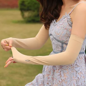 Summer outdoor sun protection ice silk arm sleeves, breathable UV proof UV-resistant sleeves.