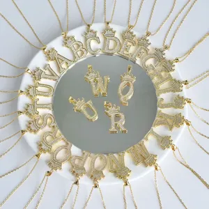 Mode couronne strass alphabet lettre collier ensemble, délicat pendentif chaîne or pour femmes.