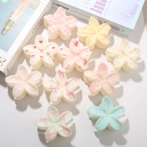 Colección de pinzas de pelo con forma de flor y varios estampados dulces de lazos y flores