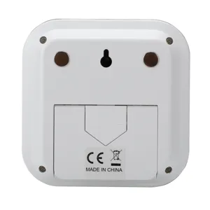Digital kitchen timer, white electronic countdown timer with magnetic back, ideal for baking.