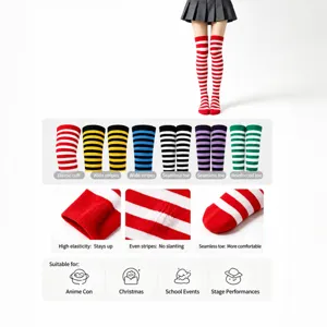 Cosplay gestreifte Kniestrümpfe, japanische lange Strümpfe, bunte Farben für den Alltag.