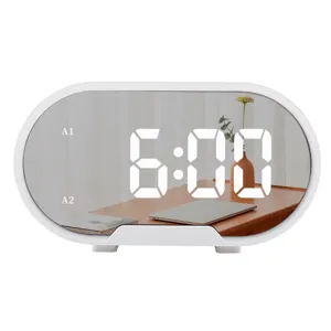 Moderner LED Spiegel Digital Wecker mit grossem Bildschirm fuer Schreibtisch und Buero.