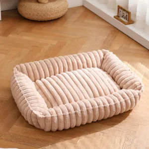 Letto per animali domestici in peluche spesso con design a coste, cuscino caldo e accogliente.