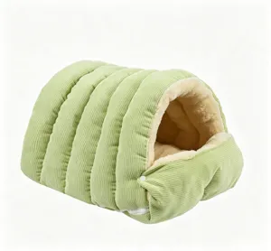 Enclosed pet sleeping bag detail, warm winter cat bed with removable arctic velvet lining.