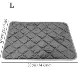 Close-up detail view of size L quilted pet thermal heating mat in grey with dimensions.