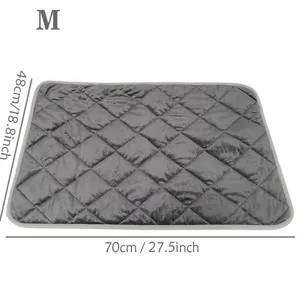 Gray quilted pet thermal blanket M size warm winter cat dog sleeping mat 48x70cm