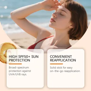 Detail du stick solaire facial montrant une tres haute protection SPF50 et application.