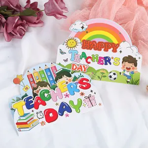 Detail van wenskaarten voor Dag van de Leraar met regenboogontwerp in tekenfilmstijl